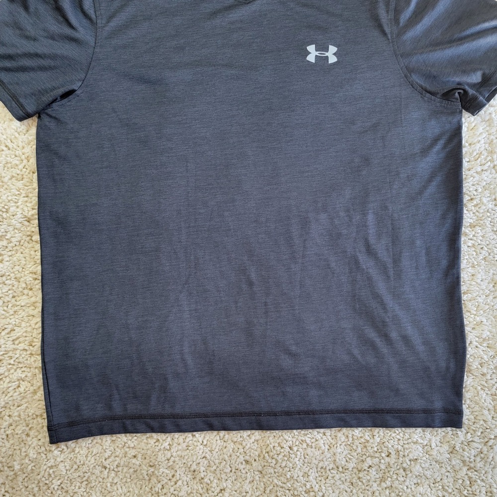Under Armour Mens V-Neck T-Shirt HeatGear Gray Loose Fit Size Medium - Picture 7 of 9